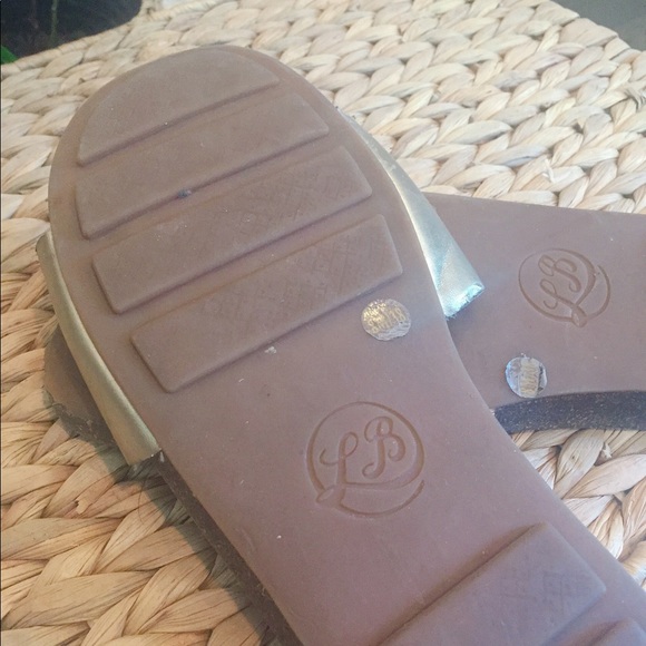 👡🎁FWP Gold Lucky Brand Slider Sandals - Picture 5 of 7